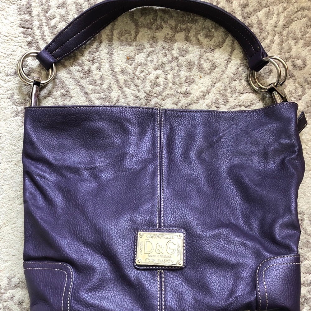 Dolce and Gabanna purple purse.